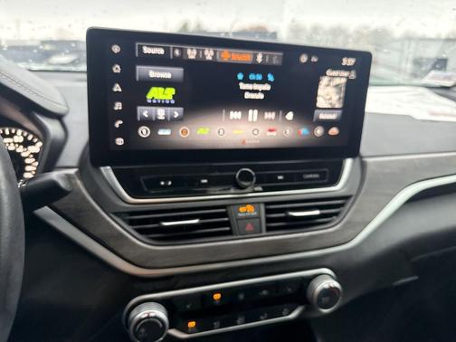 2023 Nissan Altima 2.5 SV