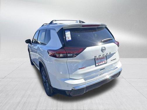 2025 Nissan Rogue Platinum