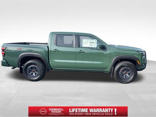 Green 2026 Nissan Frontier PRO-4X