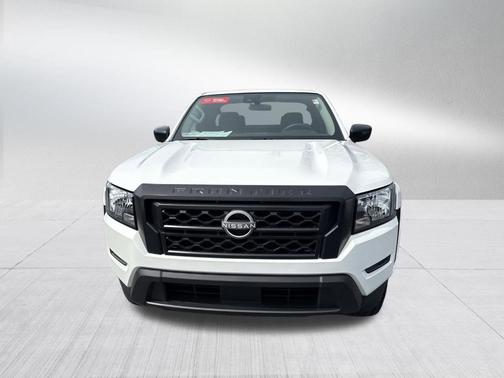 2024 Nissan Frontier S