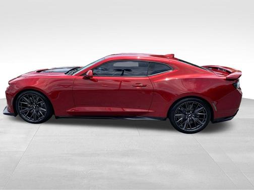 Garnet Red Tintcoat 2018 Chevrolet Camaro ZL1