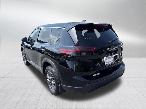 2025 Nissan Rogue S