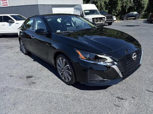 2025 Nissan Altima SL