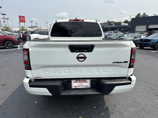2024 Nissan Frontier PRO-4X