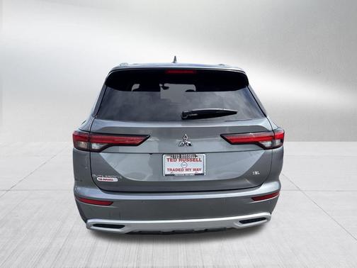 2022 Mitsubishi Outlander SEL