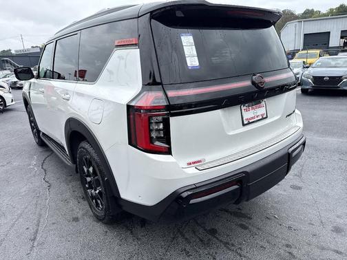 2025 Nissan Armada PRO-4X