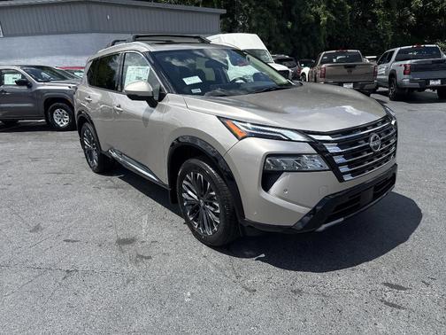 2025 Nissan Rogue Platinum