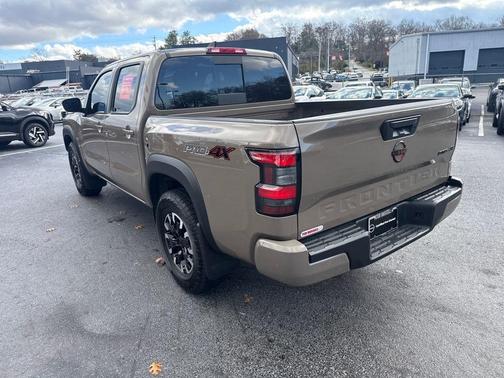 2024 Nissan Frontier PRO-4X