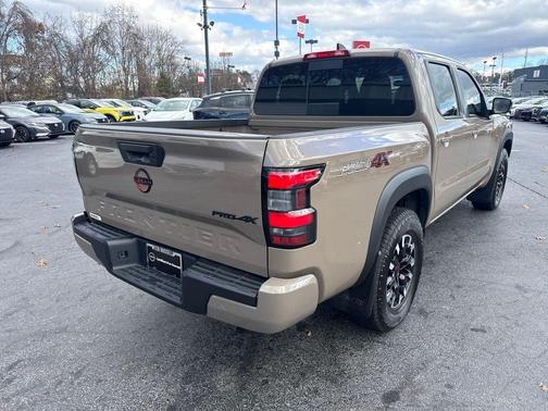 2024 Nissan Frontier PRO-4X