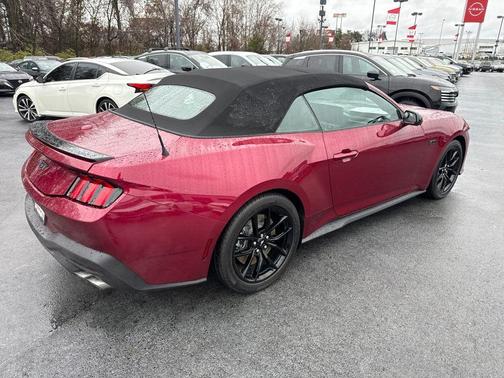 2025 Ford Mustang GT Premium