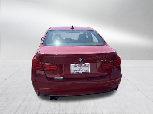 2015 BMW 328 i