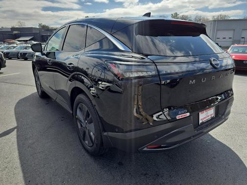 2025 Nissan Murano SL