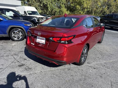 2025 Nissan Versa 1.6 SV