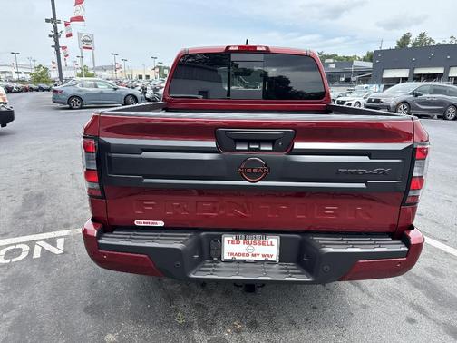 2025 Nissan Frontier PRO-4X
