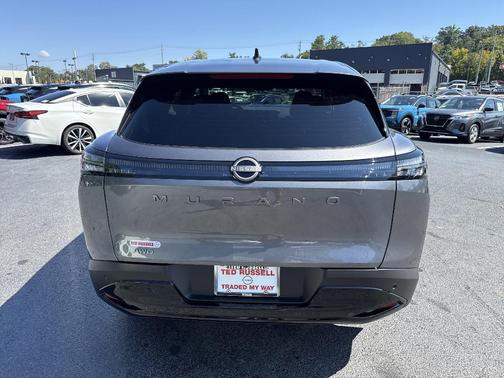 2025 Nissan Murano SV
