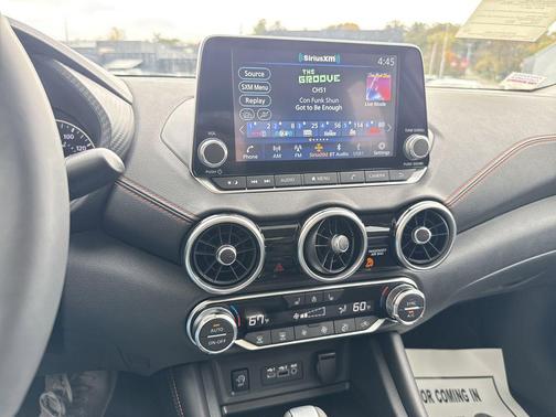 2025 Nissan Sentra SR