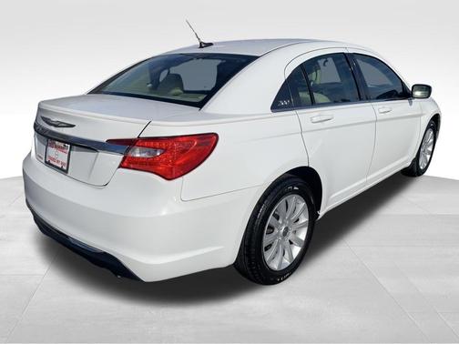 2014 Chrysler 200 Touring