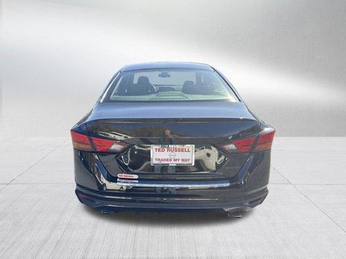 2022 Nissan Altima 2.5 S