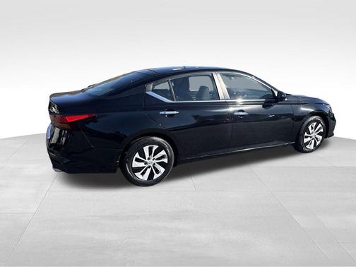 2022 Nissan Altima 2.5 S