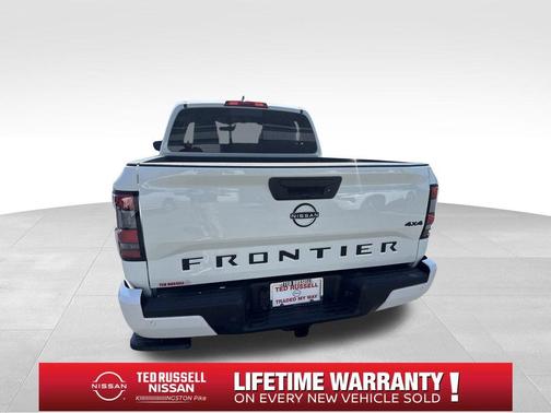 2026 Nissan Frontier SV