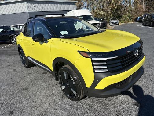 2026 Nissan Kicks SR