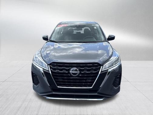 2023 Nissan Kicks S