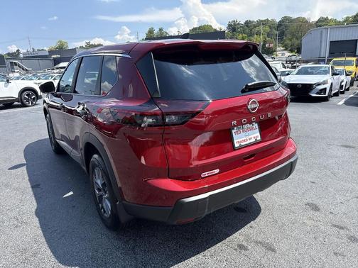 2025 Nissan Rogue S