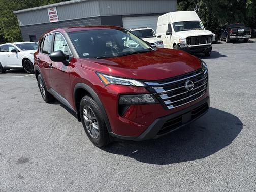 2025 Nissan Rogue S