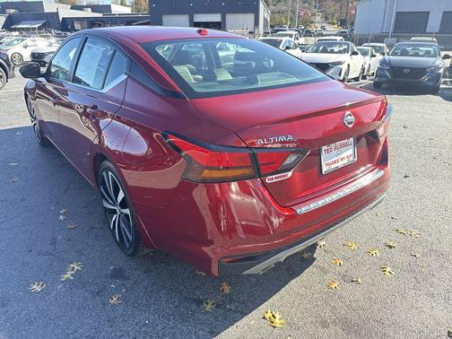 2020 Nissan Altima 2.5 SR