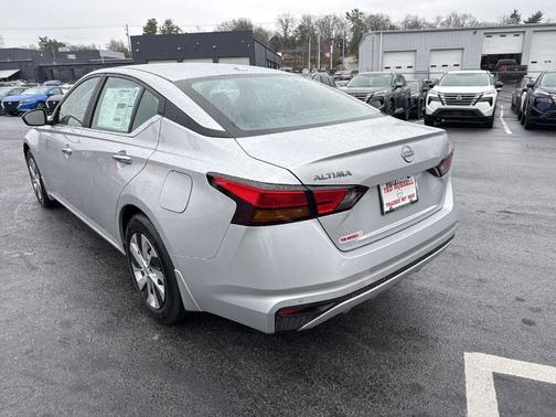 2025 Nissan Altima S