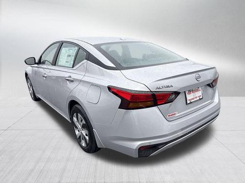 2025 Nissan Altima S