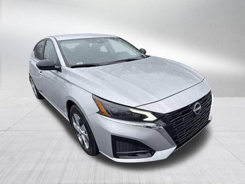 2025 Nissan Altima S