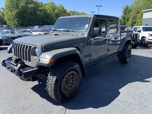 2021 Jeep Gladiator Sport