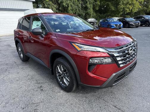 2025 Nissan Rogue S