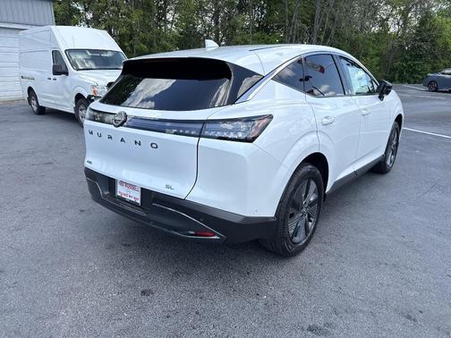 2025 Nissan Murano SL