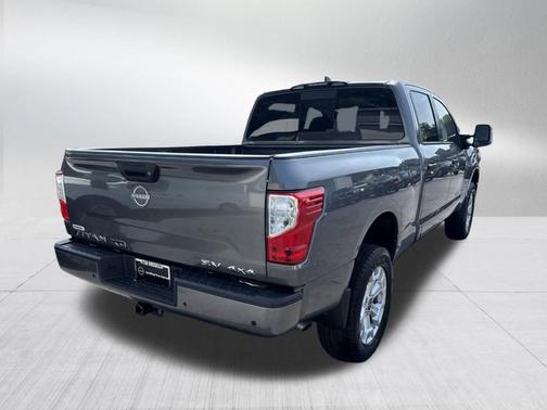 2024 Nissan Titan XD SV