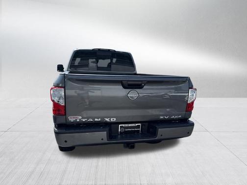 2024 Nissan Titan XD SV
