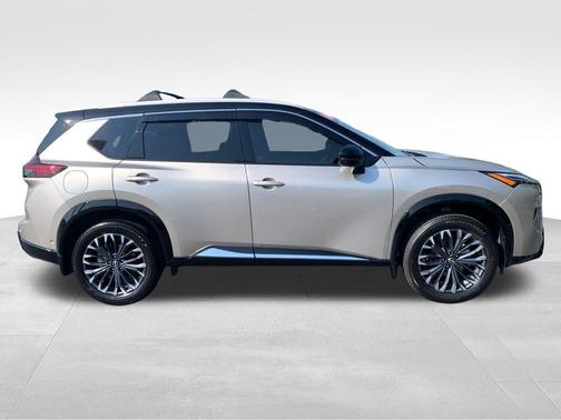 2t Chpn Blk Roo 2026 Nissan Rogue Platinum