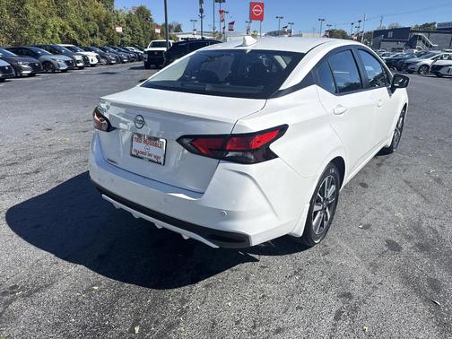 2025 Nissan Versa 1.6 SV