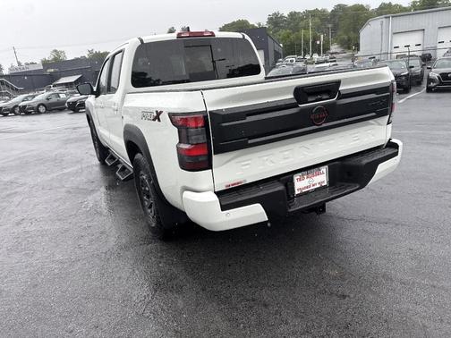 2025 Nissan Frontier PRO-X