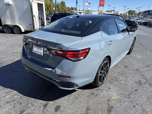 2025 Nissan Sentra SR