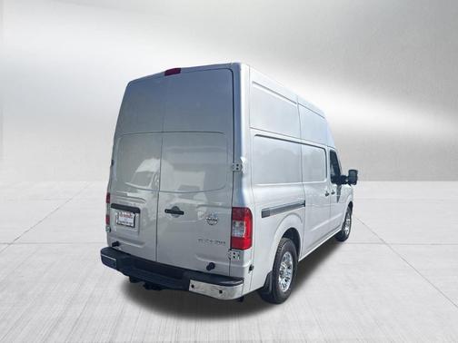 2021 Nissan NV Cargo NV3500 HD SL V6/SL V8