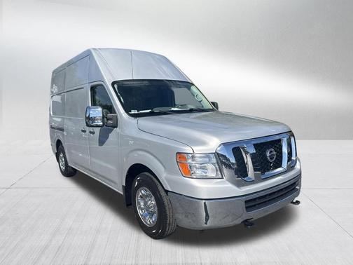 2021 Nissan NV Cargo NV3500 HD SL V6/SL V8