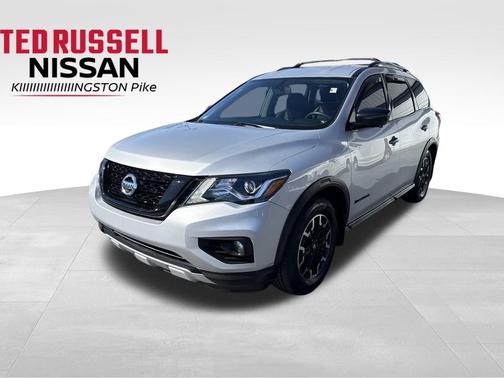 2019 Nissan Pathfinder SL