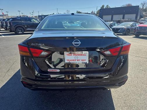2025 Nissan Altima S