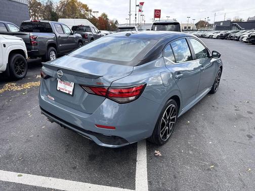 2025 Nissan Sentra SR