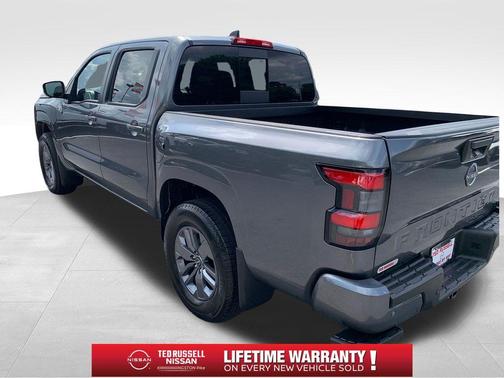 Gun Metallic 2026 Nissan Frontier SV
