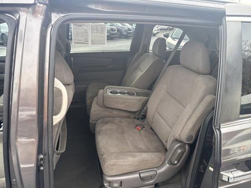 2017 Honda Odyssey SE