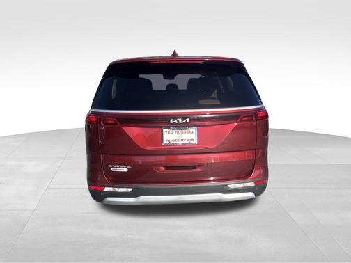 2023 Kia Carnival LX