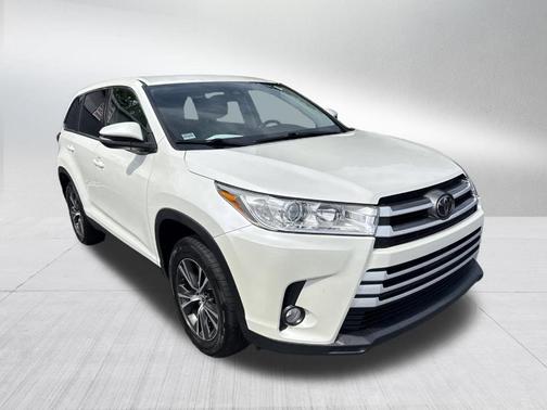 2019 Toyota Highlander LE Plus